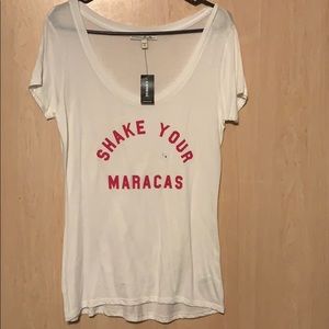 Express Women’s Scoop Neck T-Shirt